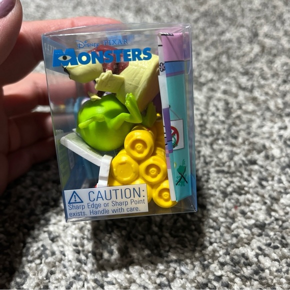 Culturefly Critter Crate Pixar Monsters 11pc Mini Figure Set Cake Toppers - Picture 6 of 7